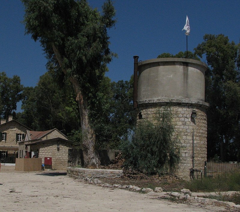 מגדל המים בתחנת רכבת העמק כפר יהושע