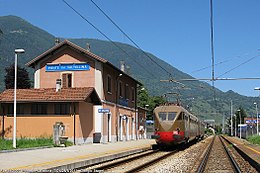 Ponte in Valtellina - gare - ALe 883.jpg