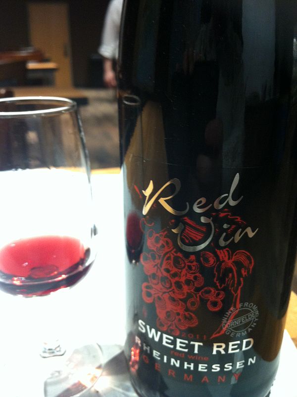 A sweet red wine made from Dornfelder produced in the Rheinhessen.