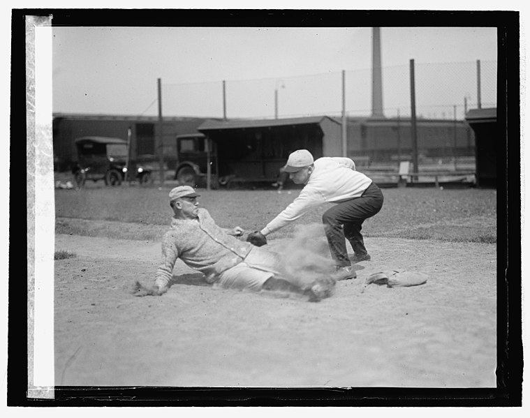 File:Rep. T.S. McMillan (sliding) Rep. F.M. Vinson, 3rd base, 4-24-26 LCCN2016842016.jpg