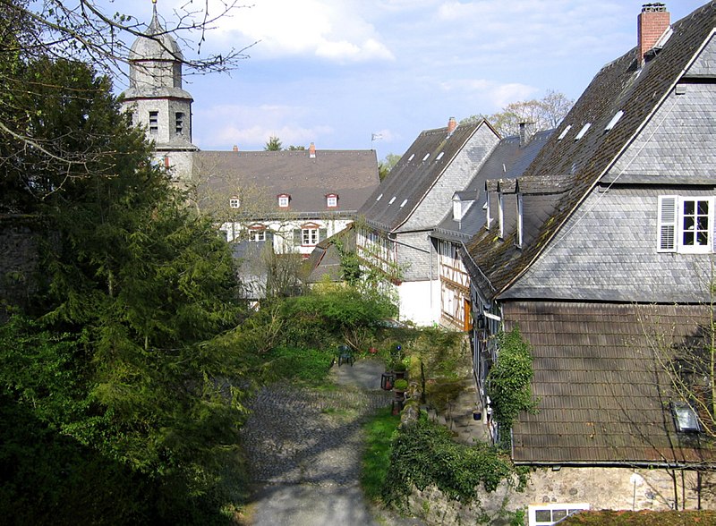 File:Schloss Braunfels April 2008 (5).jpg