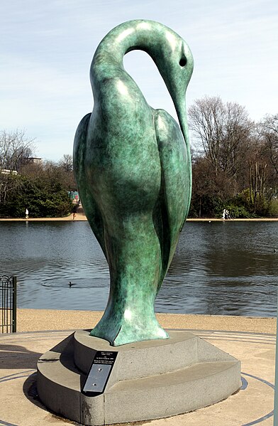 File:Sculpture of Isis in Hyde Park in the City of Westminster, London in spring 2013 (2).JPG