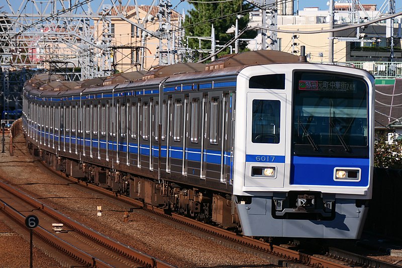 File:Seibu-Series6000 6017.jpg