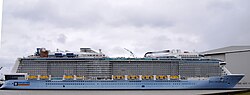 Spectrum of the Seas 01.jpg