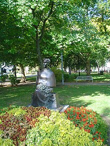Spomenik Ivani Brlić Mažuranić.jpg
