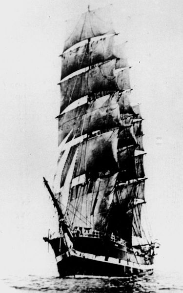 File:StateLibQld 1 141907 Macquarie (ship).jpg