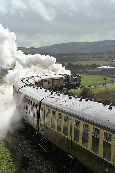 File:Steaming by (427089960).jpg