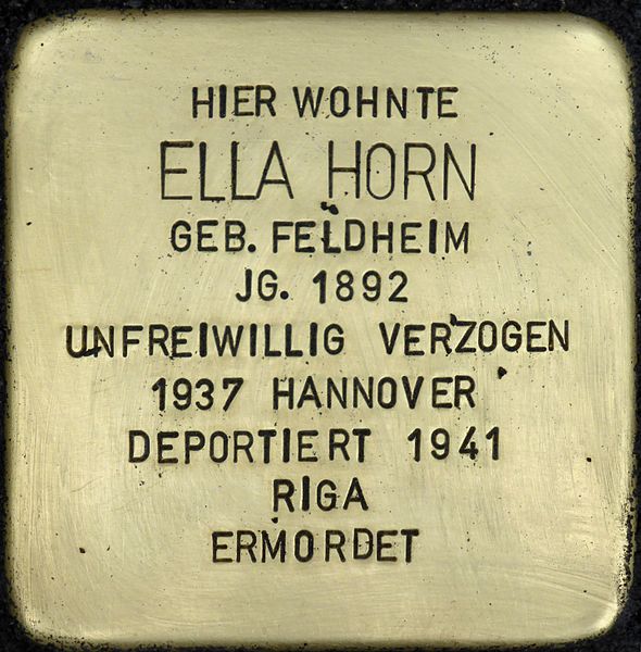 File:Stolpersteine Köln, Ella Horn (Erzbergerplatz 13).jpg