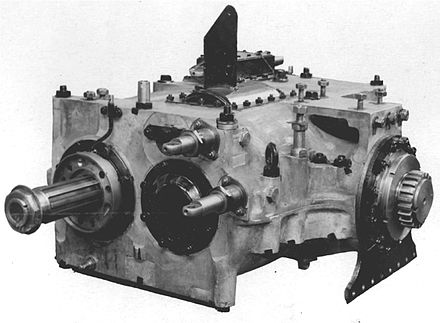 Коробка т. Трансмиссия т-34. Коробка передач т 34. КПП танка т-34. Танк т-34 трансмиссия.