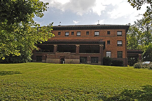 The Telluride House, as seen from West Avenue