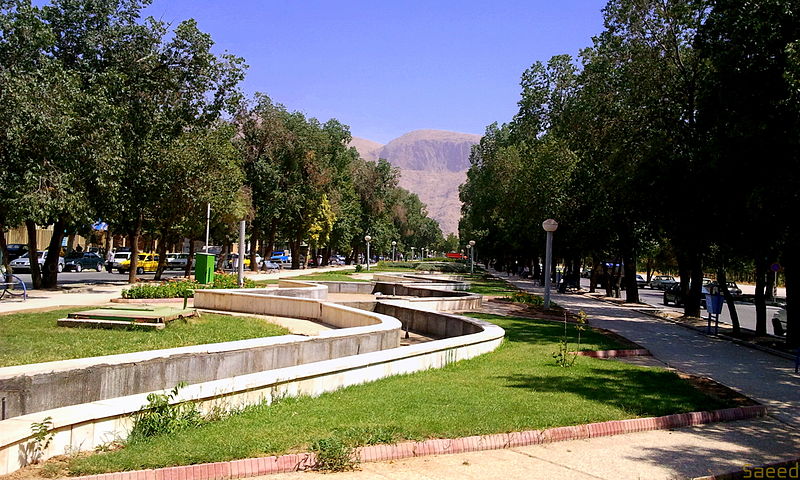 File:Taghbostan Boulevard.jpg