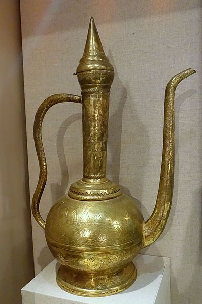 File:Teapot-shaped ewer, Mindanao, Philippines, c. 1800 AD, brass, copper - Spurlock Museum, UIUC - DSC06011.jpg