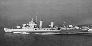 1943 жылдың қарашасында жүргізіліп жатқан USS Welles (DD-628).