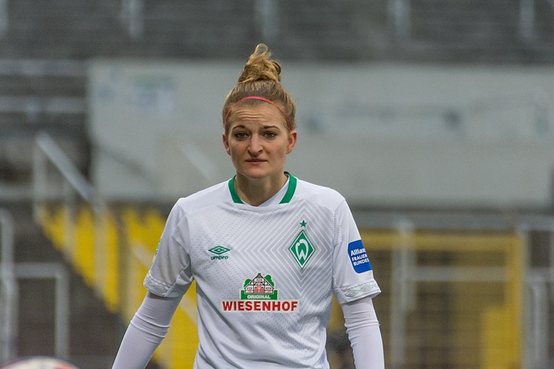 File:Verena Volkmer 20181125.jpg