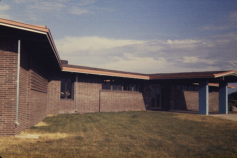 File:Visitor Center in Pipestone National Monument. Image Number Waso co 4479. (4ab9544c74e8406bbd52cf3cc0ee31dd).jpg