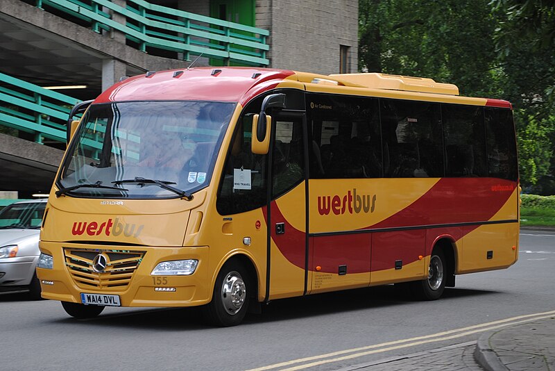 File:WESTBUS Hounslow - Flickr - secret coach park (10).jpg