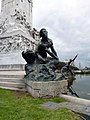 Español: La Carta Magna y las 4 regiones argentinas, más conocido como Monumento de los Españoles, en la intersección de Avenida del Libertador y Avenida Sarmiento, en el barrio de Palermo, Buenos Aires. This is a photo of an Argentine monument identified by the ID C597