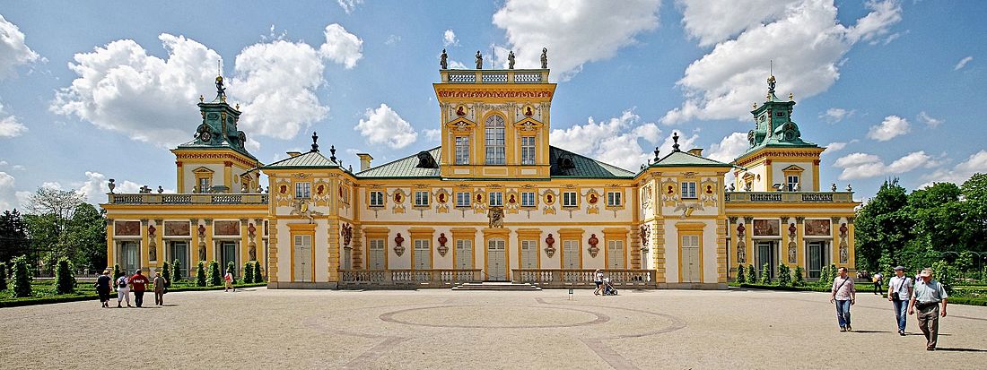 File:Wilanów Palace.jpg