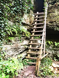 Wooden ladder to the small cave, Hurkutstein.jpg