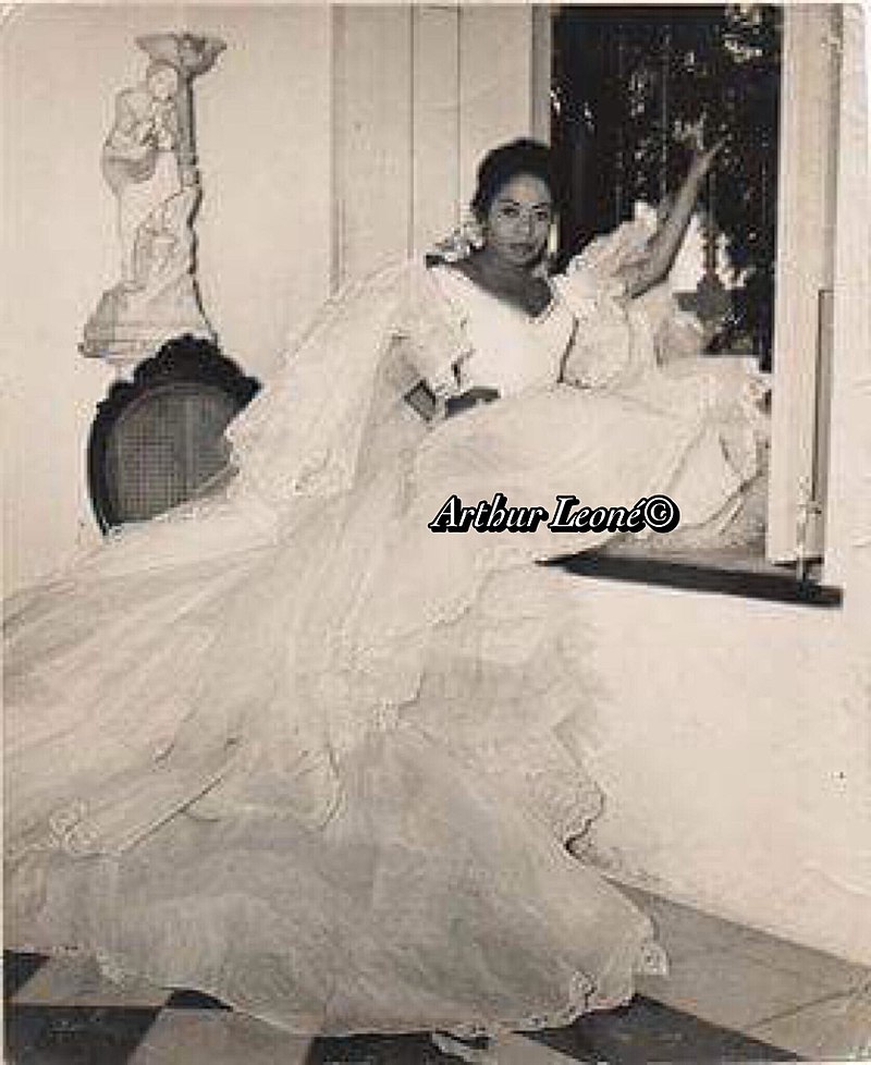 Xiomara Alfaro en Tropicana, 1958..jpg