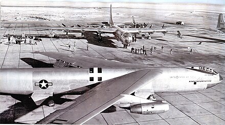 Б 36 1 72. Самолёт Convair b 36. Convair b-36 кабина. Конвэр b-58. Convair b-36 «Миротворец».