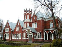 Červonka manor in 2000.jpg