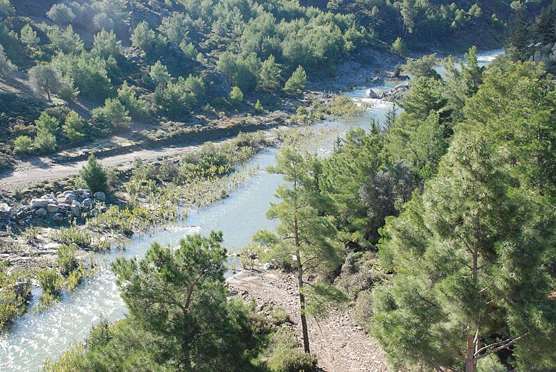 File:Ρέμα ΄Γαδουρά' Ρόδος.jpg