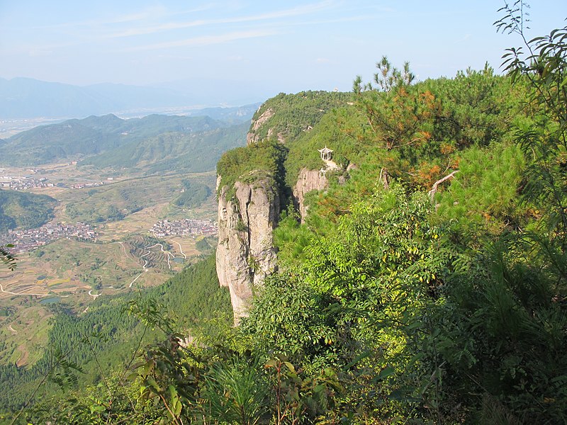 File:响铃岩 - panoramio (1).jpg