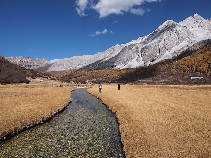 File:雪山清流 - Snow Mountains and Clear Stream - 2012.10 - panoramio.jpg