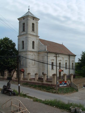 02 Бешеново - црква - Bešenovo - Church 02.jpg