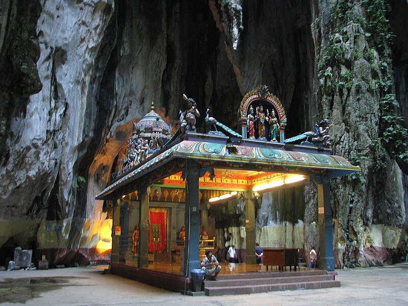 File:04BatuCaves&KualaLumpur.jpg