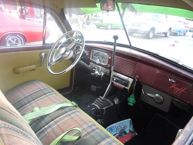 File:1951 Henry J interior (9599642440).jpg