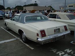 1978 Chrysler Cordoba coupé (5410382154) .jpg