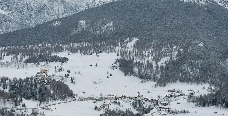 File:2015-02-25 12-16-30 1610.2 Switzerland Kanton Graubünden Vulpera Fetan.jpg