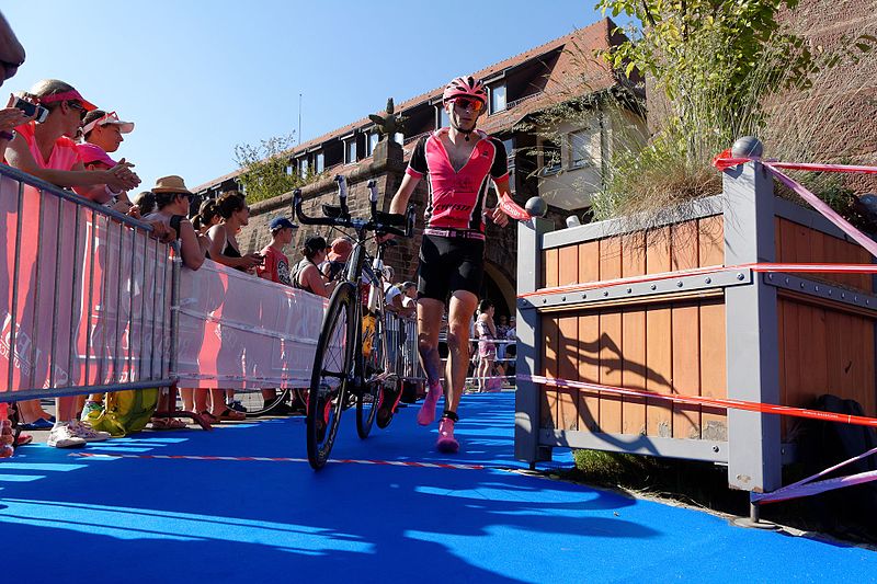 File:2017-05-27 17-25-59 triathlon-belfort.jpg