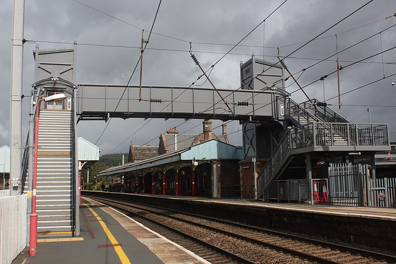 File:2019 at Penrith station - footbridge.JPG