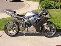 "ימאהה YZF-R1"