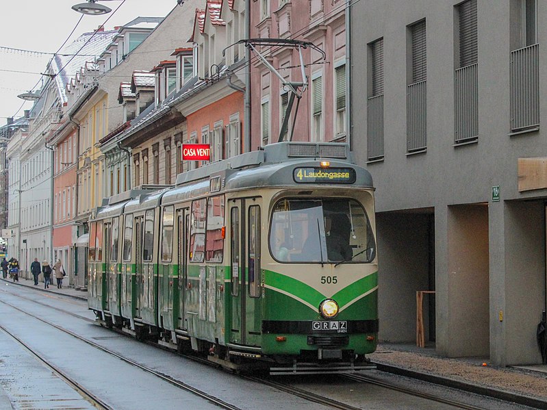 File:500er in der Jakoministraße.jpg