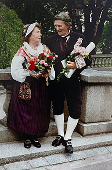 Adéle and Hilding Mickelsson in 1991.jpg