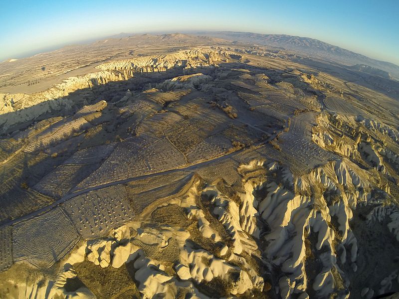 File:Aerial view of Cappadocia from hot air balloon 9355 lvl.jpg