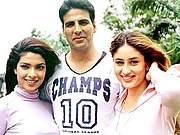 Priyanka Chopra, Akshay Kumar and Kareena Kapoor during the filming of the movie Aitraaz (2004)