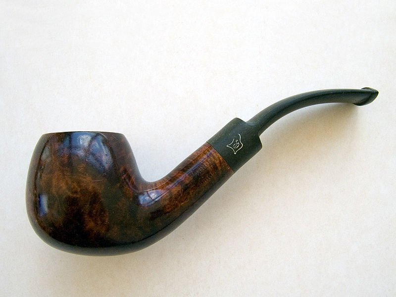 File:Alvano-Sabina-pipe.jpg