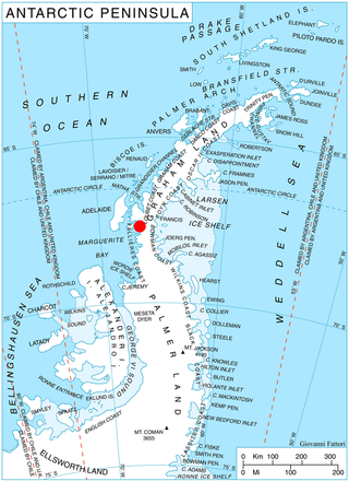 <span class="mw-page-title-main">Thomson Head</span> Headland in Antarctica