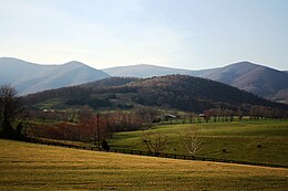 Apple Orchard Mountain peak in the Blue Ridge Mountains, which stretch from southern Pennsylvania in the north through Georgia in the south Appleorchardmountain.jpg