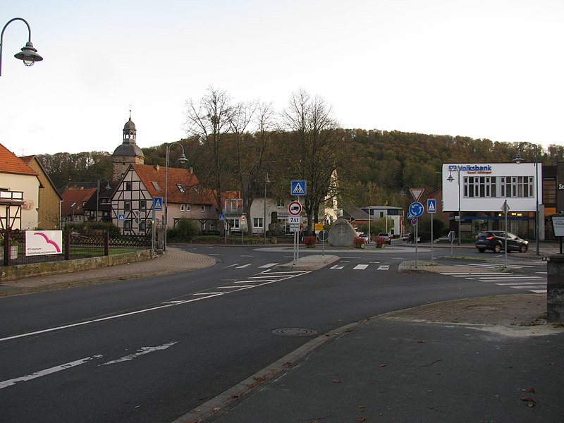 File:August-Oppermann-Platz, 1, Hedemünden, Hann. Münden, Landkreis Göttingen.jpg