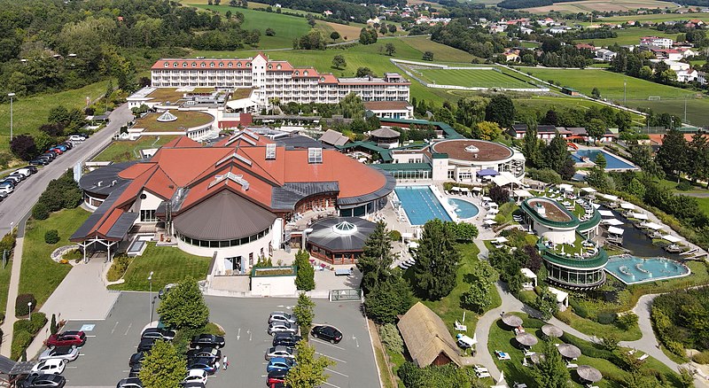 File:Bad Tatzmannsdorf - AVITA Resort.JPG