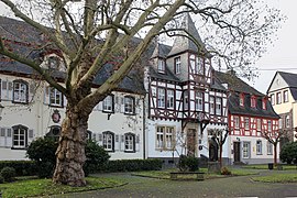 Pfarrhaus und Rentamt (Walpot-Platz)