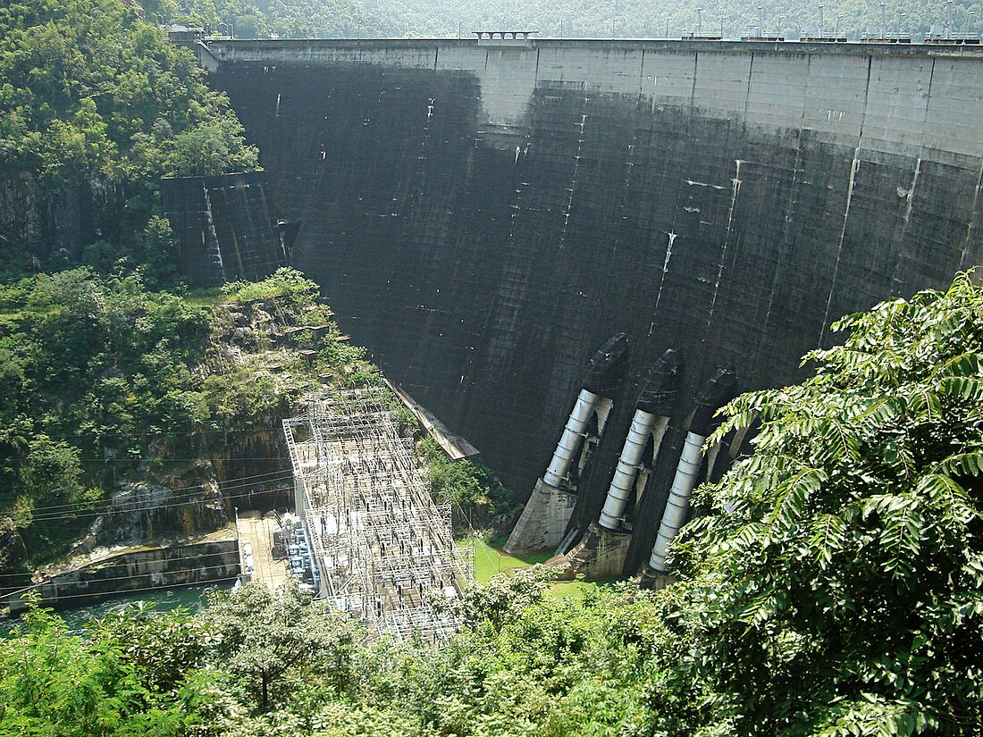 File:Bhumibol dam front.jpg