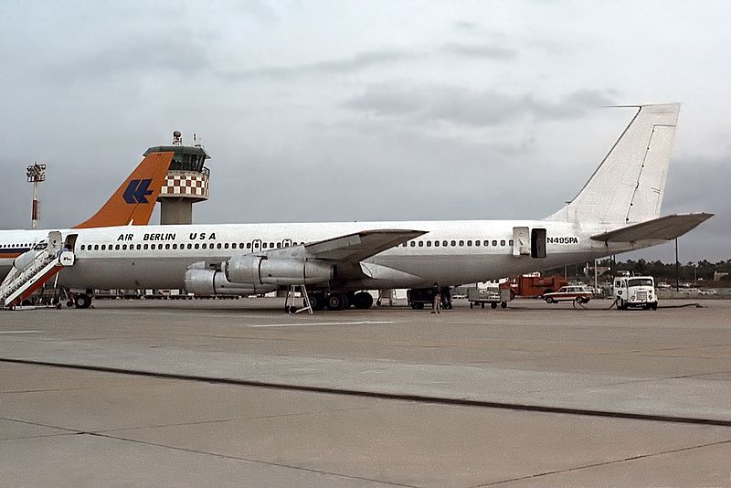 File:Boeing 707-321B, Air Berlin USA JP45184.jpg