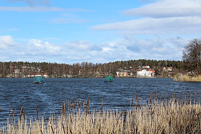 Vägbeskrivningar till Bollstanäs med kollektivtrafik